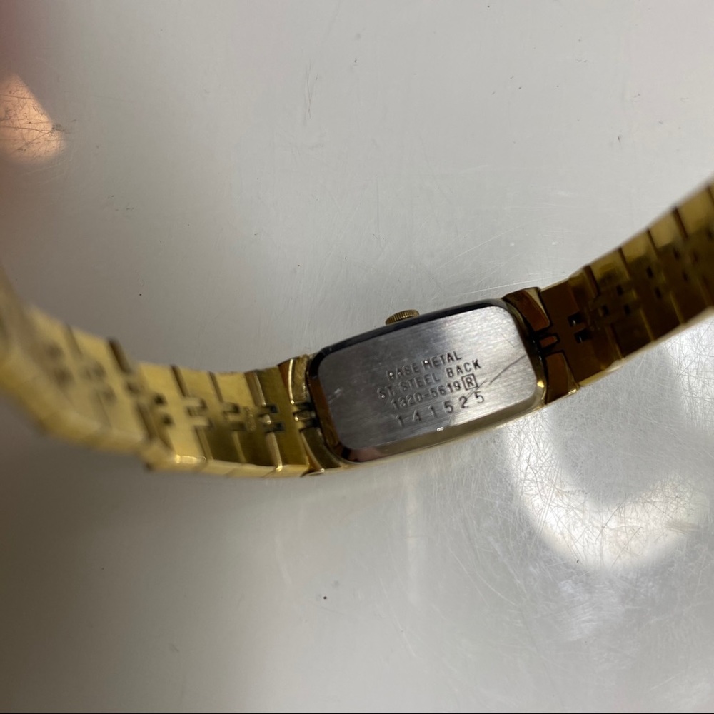 Seiko Gold Toned Rectangular Watch - image 5